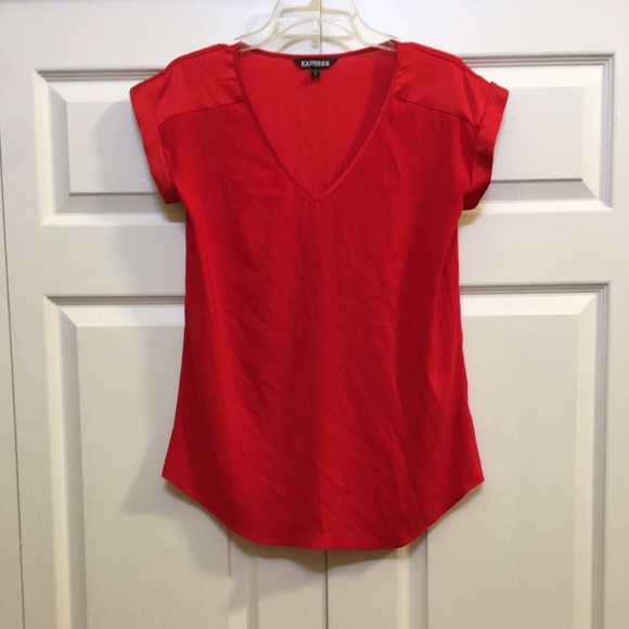 EXPRESS Tops - EXPRESS CUTE TOP YOU WILL LOVE-HOLIDAY STYLE